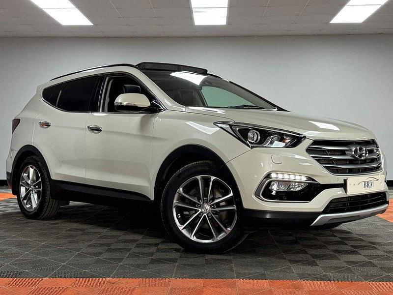 Hyundai Santa Fe 2.2 CRDi Blue Drive Premium SE 4WD Euro 6 (s/s) 5dr (7 Seat) 5dr Manual 2025