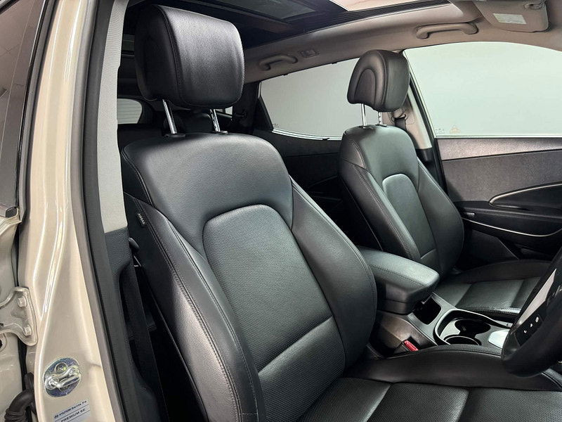 Hyundai Santa Fe 2.2 CRDi Blue Drive Premium SE Auto 4WD Euro 6 (s/s) 5dr (7 Seat) 5dr Automatic 2025