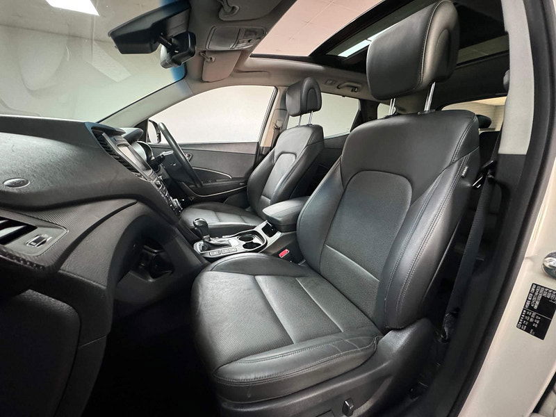 Hyundai Santa Fe 2.2 CRDi Blue Drive Premium SE Auto 4WD Euro 6 (s/s) 5dr (7 Seat) 5dr Automatic 2025