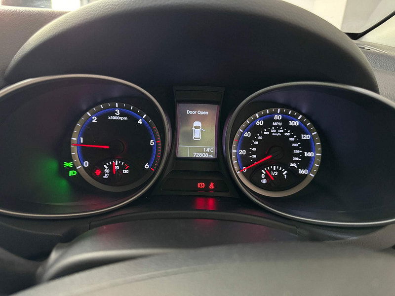 Hyundai Santa Fe 2.2 CRDi Premium 4WD Euro 5 5dr (7 seat) 5dr Manual 2025