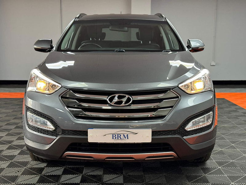 Hyundai Santa Fe 2.2 CRDi Premium 4WD Euro 5 5dr (7 seat) 5dr Manual 2025