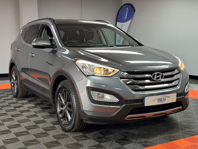 Hyundai Santa Fe 2.2 CRDi Premium 4WD Euro 5 5dr (7 seat) 5dr Manual 2025