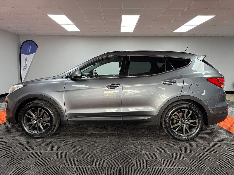 Hyundai Santa Fe 2.2 CRDi Premium 4WD Euro 5 5dr (7 seat) 5dr Manual 2025