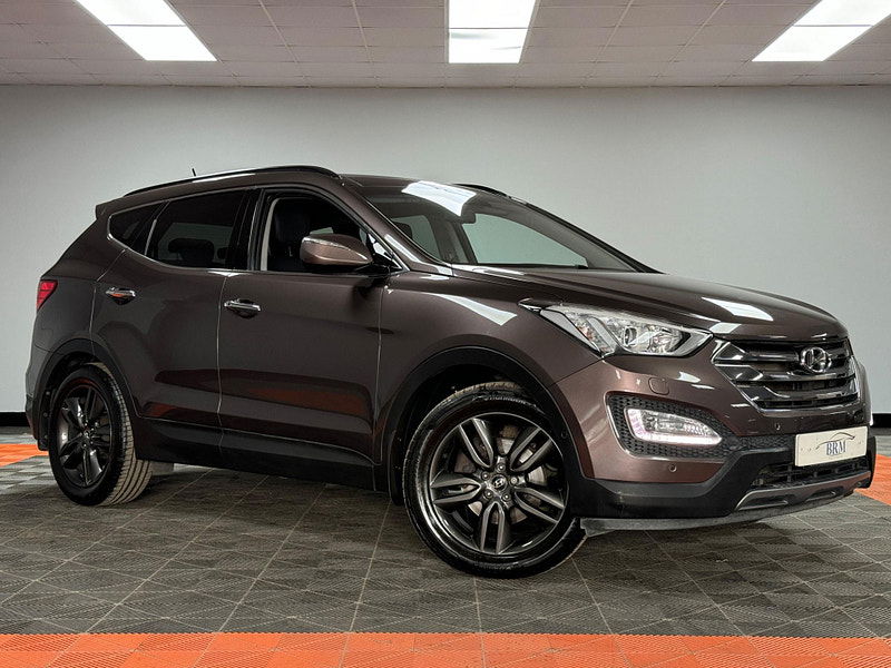 Hyundai Santa Fe 2.2 CRDi Premium SE 4WD Euro 5 5dr (7 seat) 5dr Manual 2024