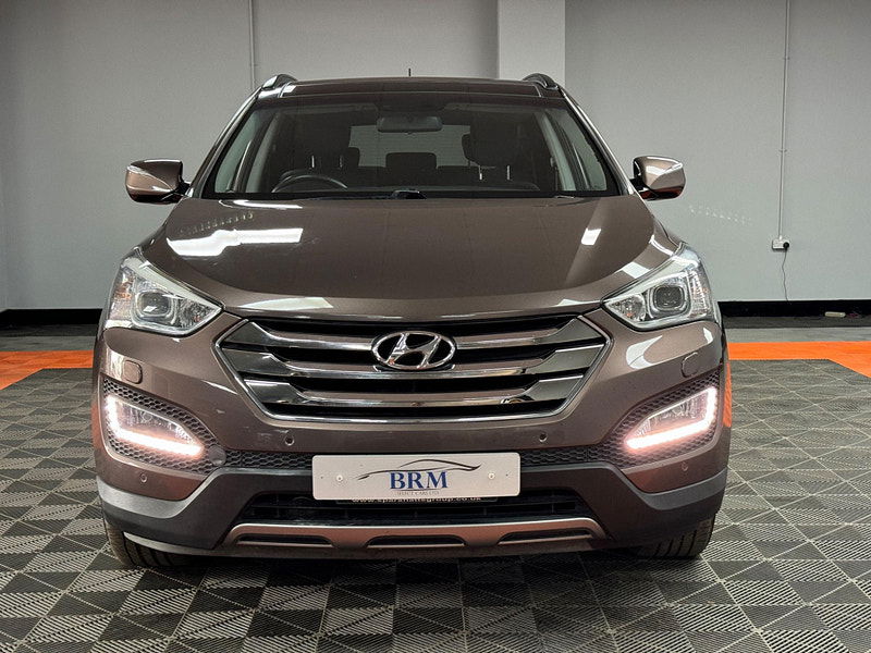 Hyundai Santa Fe 2.2 CRDi Premium SE 4WD Euro 5 5dr (7 seat) 5dr Manual 2024