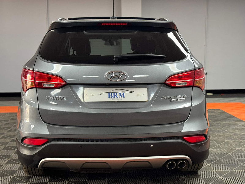 Hyundai Santa Fe 2.2 CRDi Premium SE Auto 4WD Euro 5 5dr (7 seat) 5dr Automatic 2024