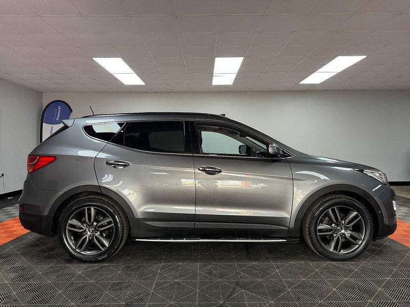 Hyundai Santa Fe 2.2 CRDi Premium SE Auto 4WD Euro 5 5dr (7 seat) 5dr Automatic 2024