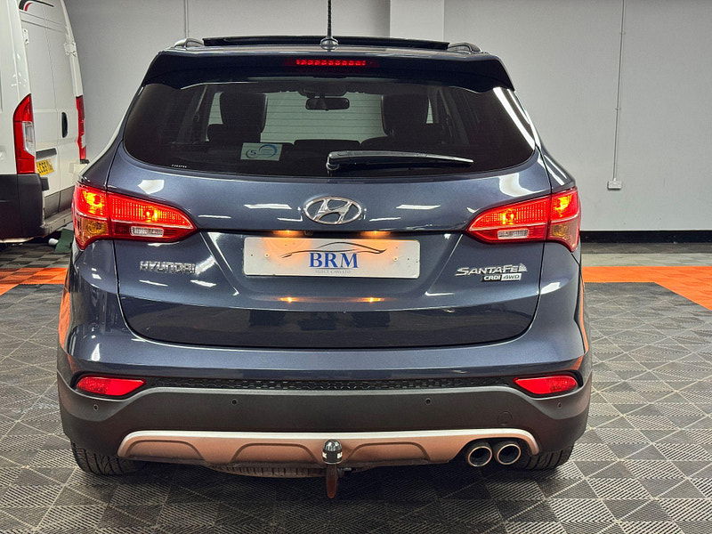 Hyundai Santa Fe 2.2 CRDi Premium SE Auto 4WD Euro 5 5dr (7 seat) 5dr Automatic 2025