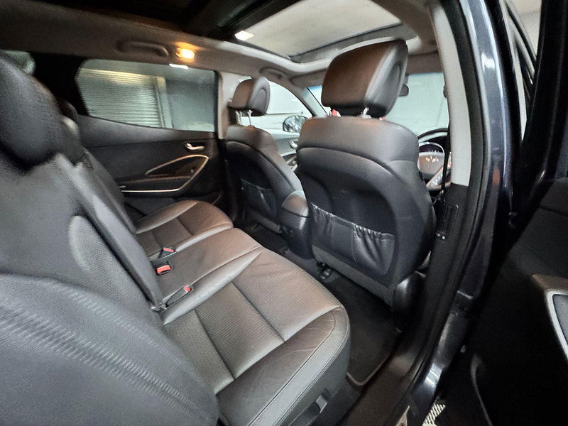Hyundai Santa Fe 2.2 CRDi Premium SE Auto 4WD Euro 5 5dr (7 seat) 5dr Automatic 2025