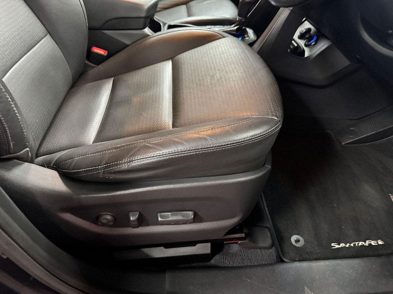 Hyundai Santa Fe 2.2 CRDi Premium SE Auto 4WD Euro 5 5dr (7 seat) 5dr Automatic 2025