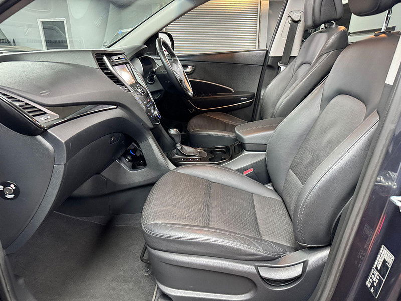 Hyundai Santa Fe 2.2 CRDi Premium SE Auto 4WD Euro 5 5dr (7 seat) 5dr Automatic 2025