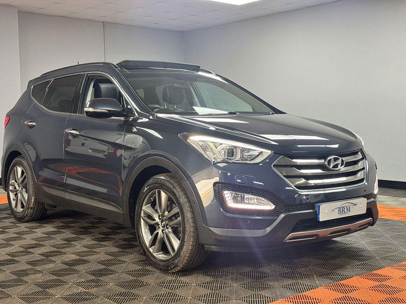 Hyundai Santa Fe 2.2 CRDi Premium SE Auto 4WD Euro 5 5dr (7 seat) 5dr Automatic 2025