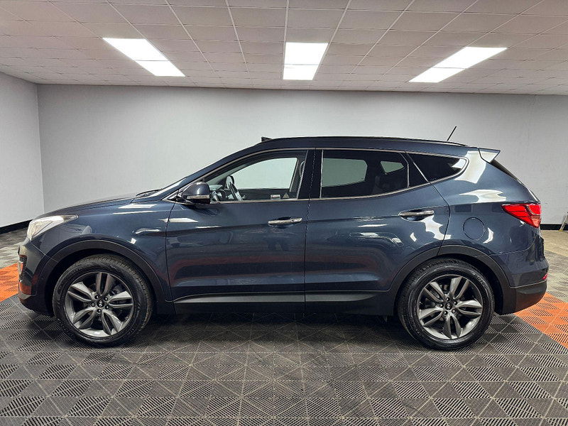 Hyundai Santa Fe 2.2 CRDi Premium SE Auto 4WD Euro 5 5dr (7 seat) 5dr Automatic 2025