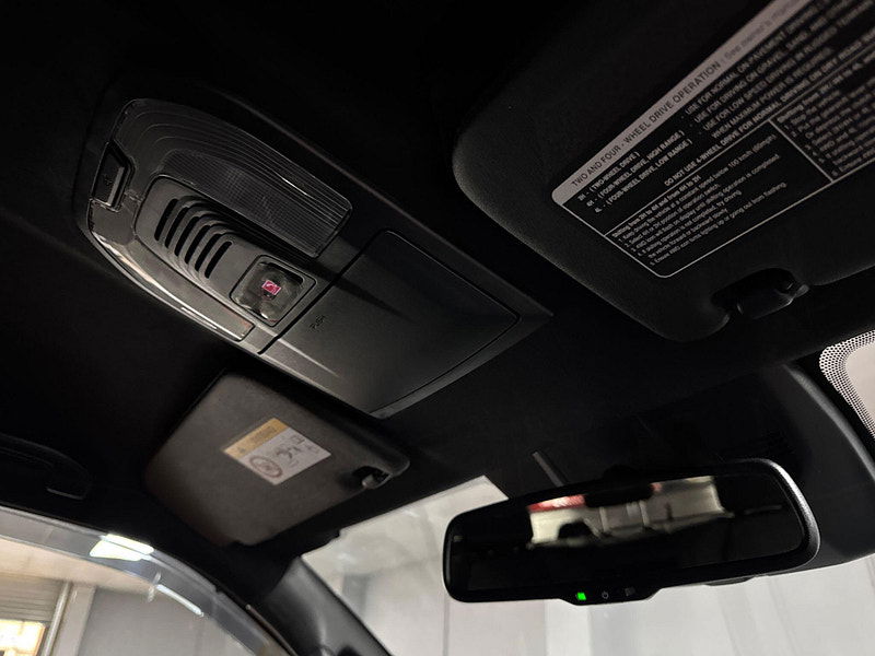 Isuzu D-Max 1.9 TD V-Cross Pickup Double Cab 4dr Diesel Manual 4WD Euro 6 (s/s) (164 ps) 4dr Manual 2025