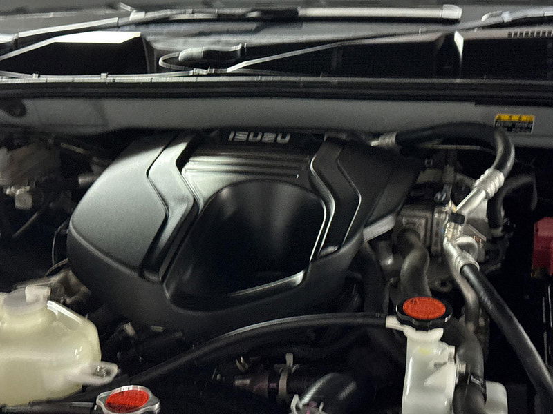 Isuzu D-Max 1.9 TD V-Cross Pickup Double Cab 4dr Diesel Manual 4WD Euro 6 (s/s) (164 ps) 4dr Manual 2025