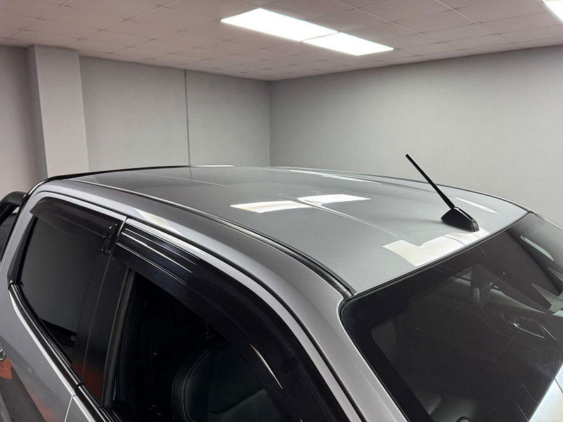 Isuzu D-Max 1.9 TD V-Cross Pickup Double Cab 4dr Diesel Manual 4WD Euro 6 (s/s) (164 ps) 4dr Manual 2025