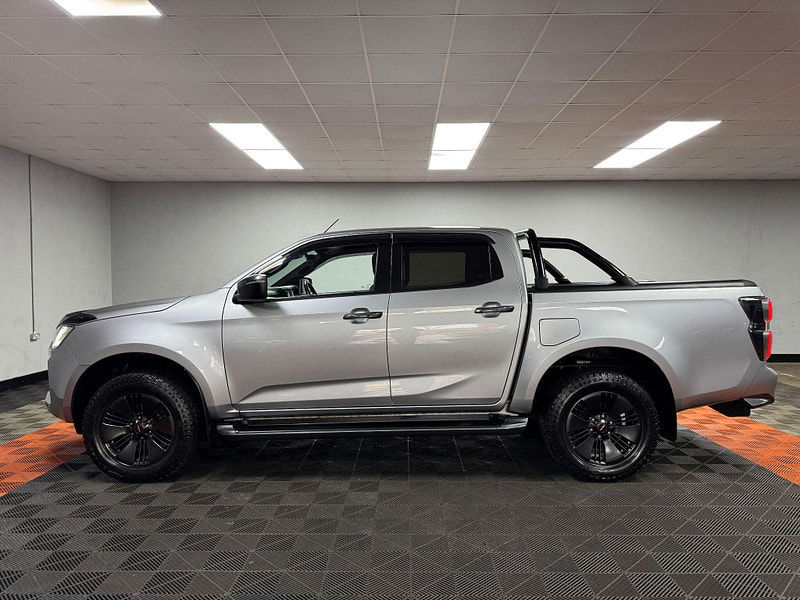 Isuzu D-Max 1.9 TD V-Cross Pickup Double Cab 4dr Diesel Manual 4WD Euro 6 (s/s) (164 ps) 4dr Manual 2025