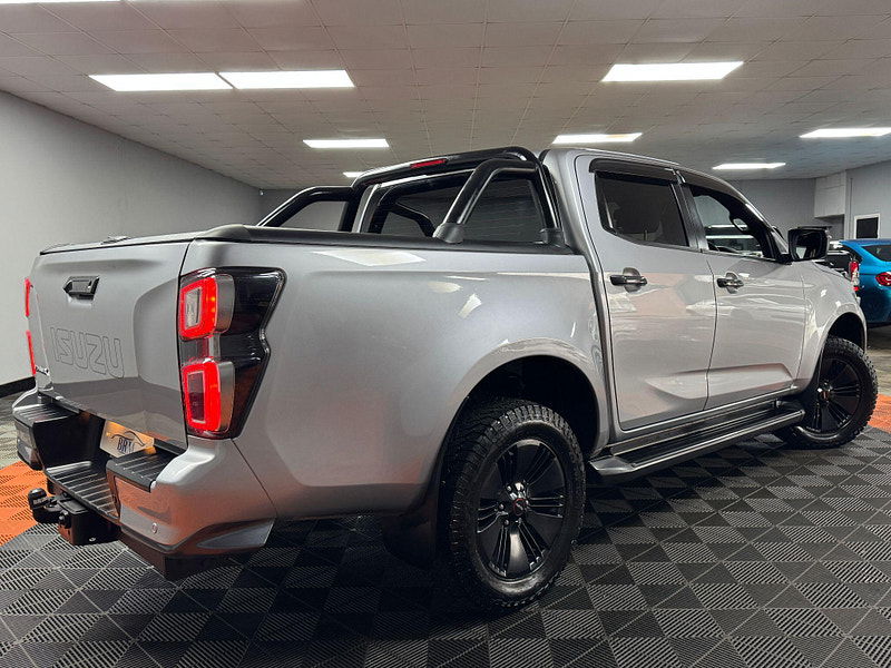 Isuzu D-Max 1.9 TD V-Cross Pickup Double Cab 4dr Diesel Manual 4WD Euro 6 (s/s) (164 ps) 4dr Manual 2026