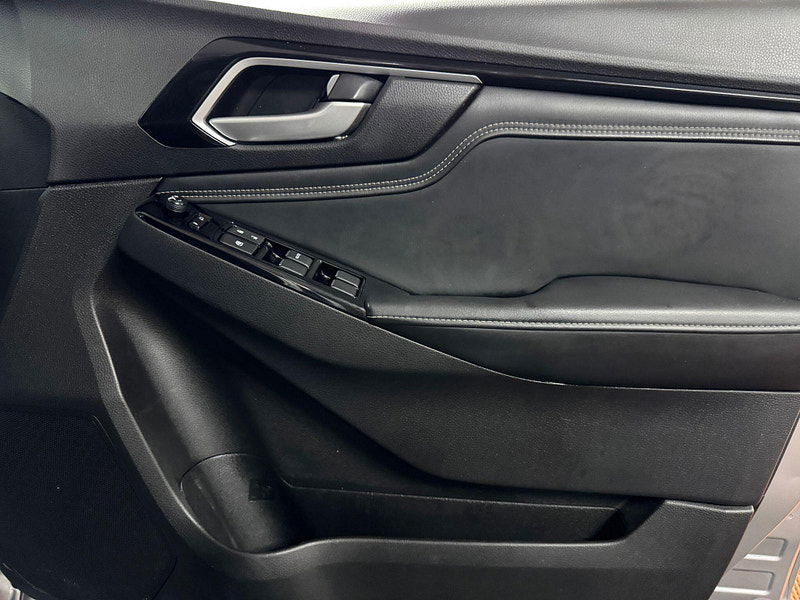 Isuzu D-Max 1.9 TD V-Cross Pickup Double Cab 4dr Diesel Manual 4WD Euro 6 (s/s) (164 ps) 4dr Manual 2026