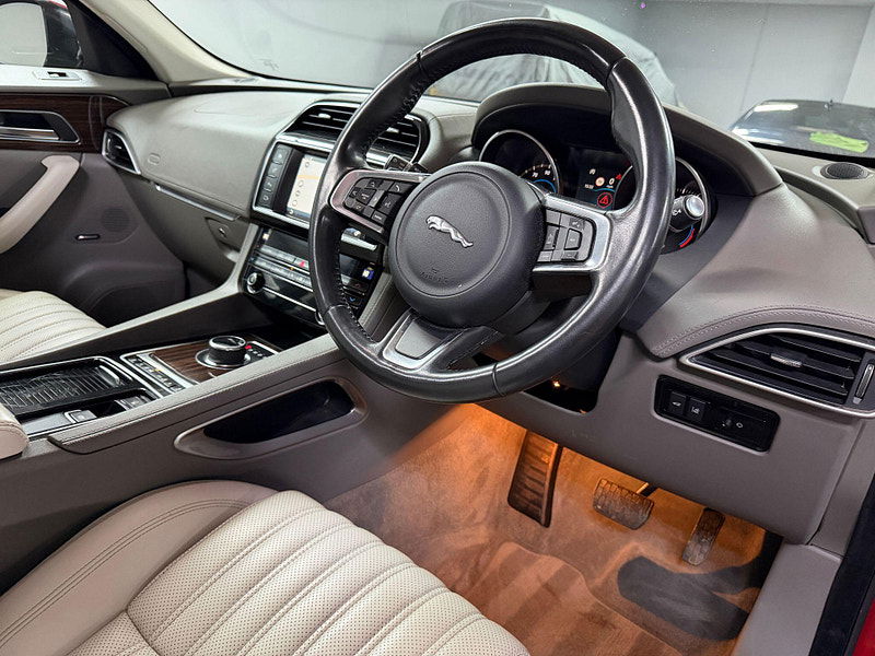 Jaguar F-PACE 3.0 D300 V6 Portfolio Auto AWD Euro 6 (s/s) 5dr 5dr Automatic 2026