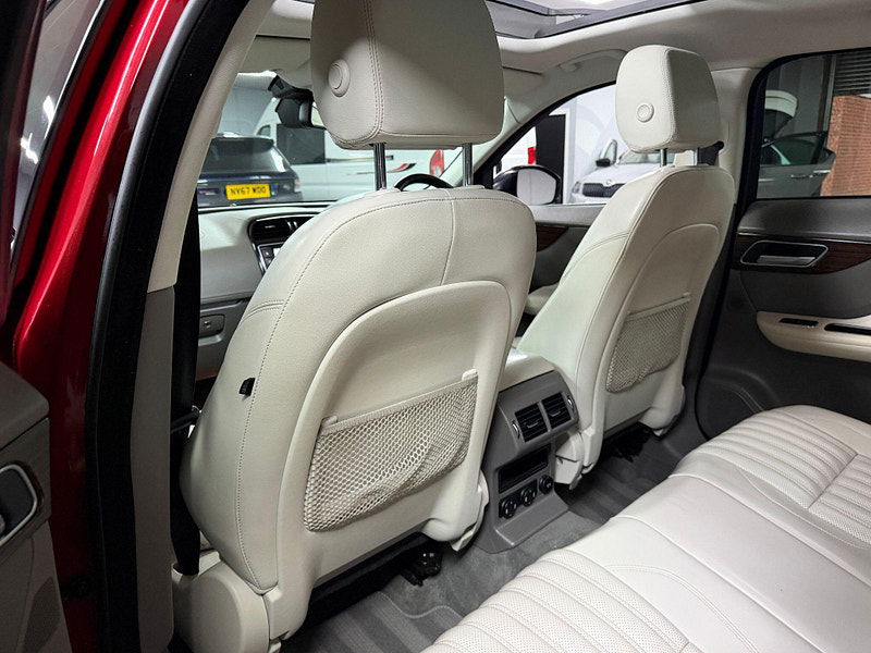 Jaguar F-PACE 3.0 D300 V6 Portfolio Auto AWD Euro 6 (s/s) 5dr 5dr Automatic 2026