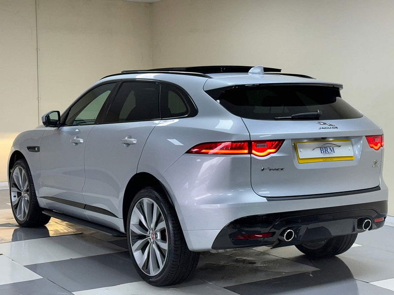 Jaguar F-PACE 3.0 D300 V6 S Auto AWD Euro 6 (s/s) 5dr 5dr Automatic 2025