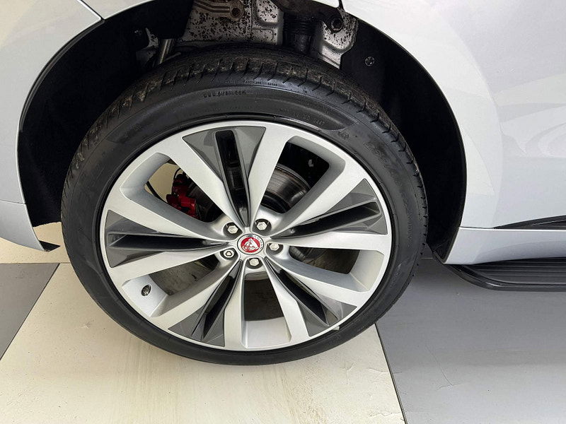 Jaguar F-PACE 3.0 D300 V6 S Auto AWD Euro 6 (s/s) 5dr 5dr Automatic 2025