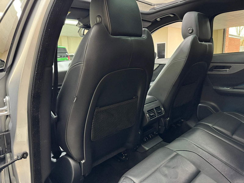 Jaguar F-PACE 3.0 D300 V6 S Auto AWD Euro 6 (s/s) 5dr 5dr Automatic 2025