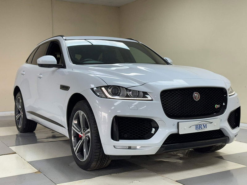 Jaguar F-PACE 3.0 D300 V6 S Auto AWD Euro 6 (s/s) 5dr 5dr Automatic 2024