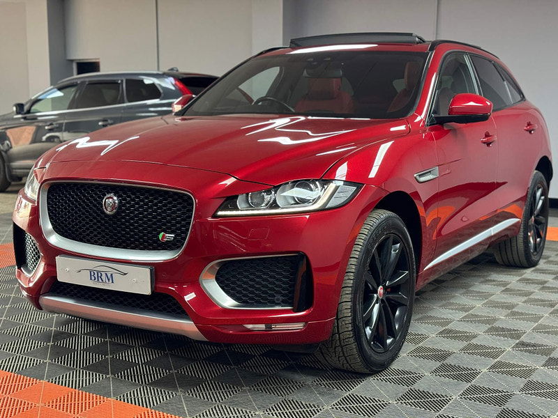 Jaguar F-PACE 3.0 D300 V6 S Auto AWD Euro 6 (s/s) 5dr 5dr Automatic 2024