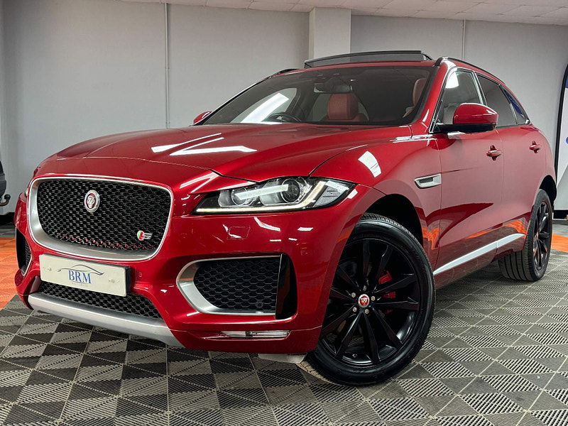 Jaguar F-PACE 3.0 D300 V6 S Auto AWD Euro 6 (s/s) 5dr 5dr Automatic 2024