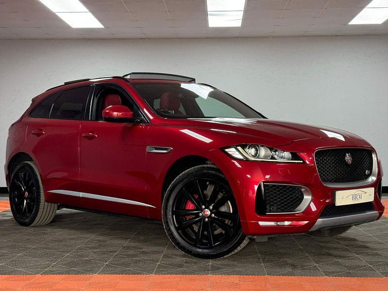 Jaguar F-PACE 3.0 D300 V6 S Auto AWD Euro 6 (s/s) 5dr 5dr Automatic 2024