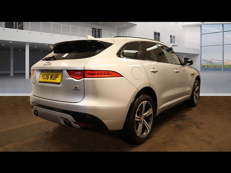 Jaguar F-PACE 3.0 D300 V6 S Auto AWD Euro 6 (s/s) 5dr 5dr Automatic 2025