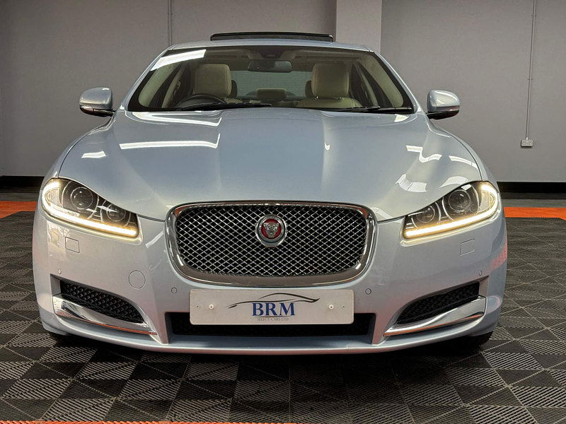 Jaguar XF 2.2d Premium Luxury Auto Euro 5 (s/s) 4dr 4dr Automatic 2024