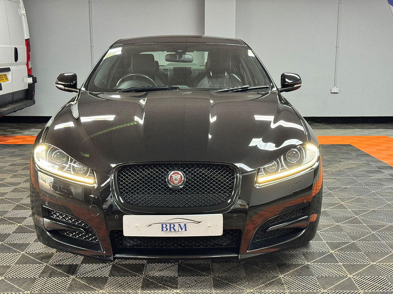 Jaguar XF 2.2d R-Sport Black Auto Euro 5 (s/s) 4dr 4dr Automatic 2025