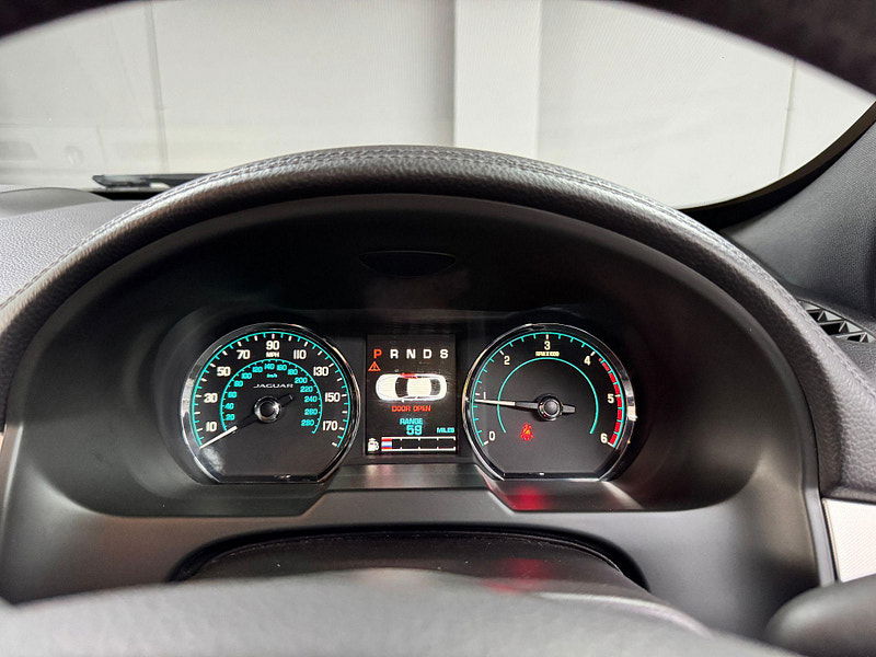 Jaguar XF 2.2d R-Sport Black Auto Euro 5 (s/s) 4dr 4dr Automatic 2025