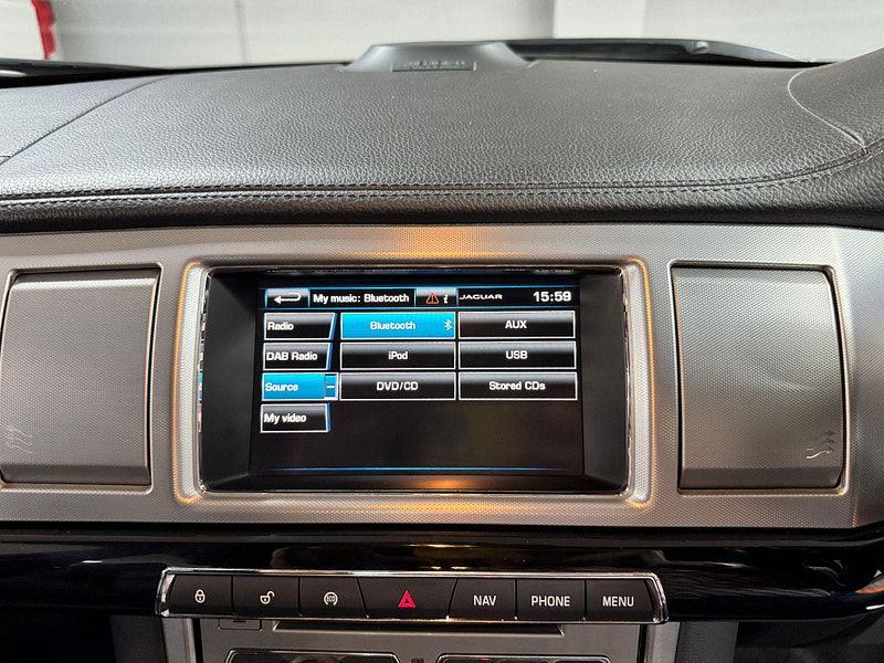 Jaguar XF 2.2d R-Sport Black Auto Euro 5 (s/s) 4dr 4dr Automatic 2025