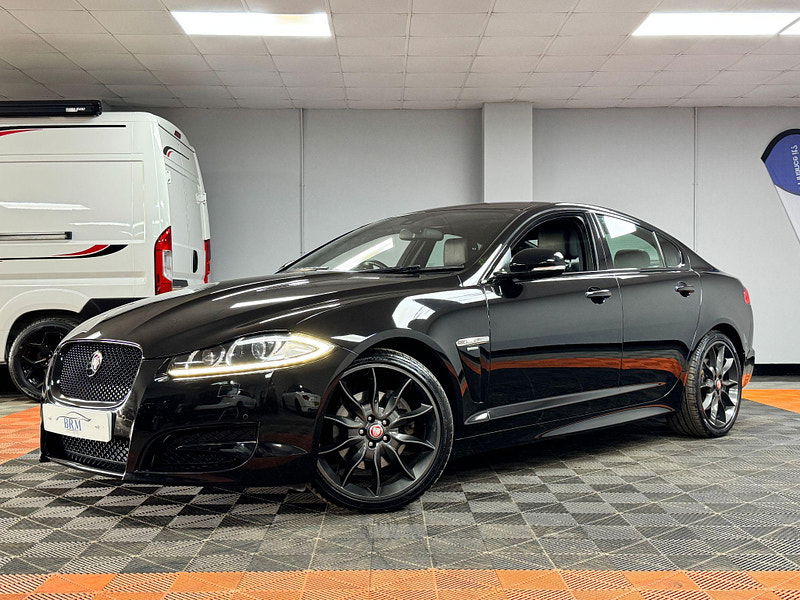 Jaguar XF 2.2d R-Sport Black Auto Euro 5 (s/s) 4dr 4dr Automatic 2025