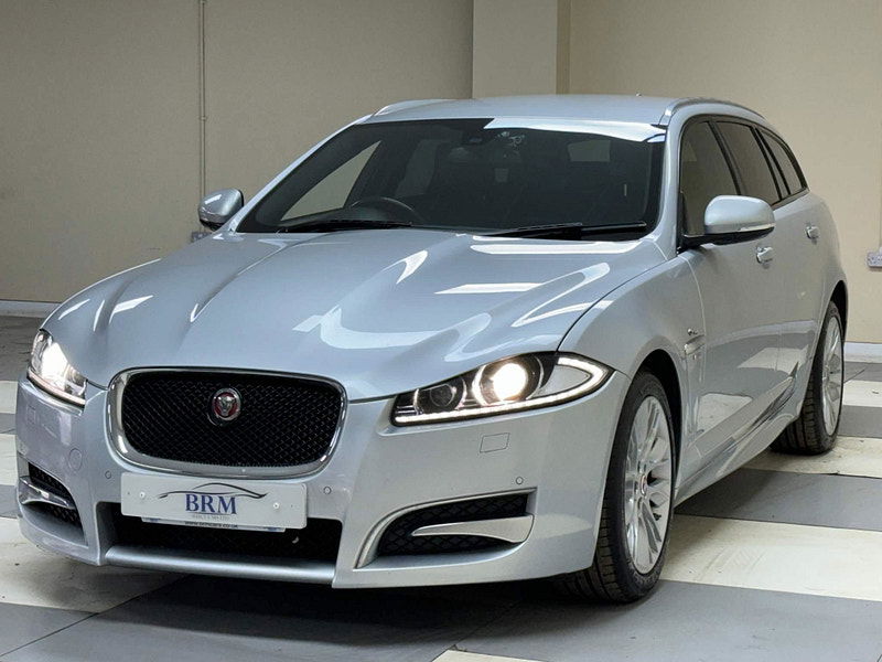 Jaguar XF 2.2d R-Sport Sportbrake Auto Euro 5 (s/s) 5dr 5dr Automatic 2024