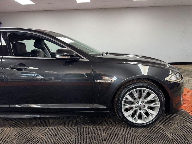 Jaguar XF 2.2d Sport Auto Euro 5 (s/s) 4dr 4dr Automatic 2025