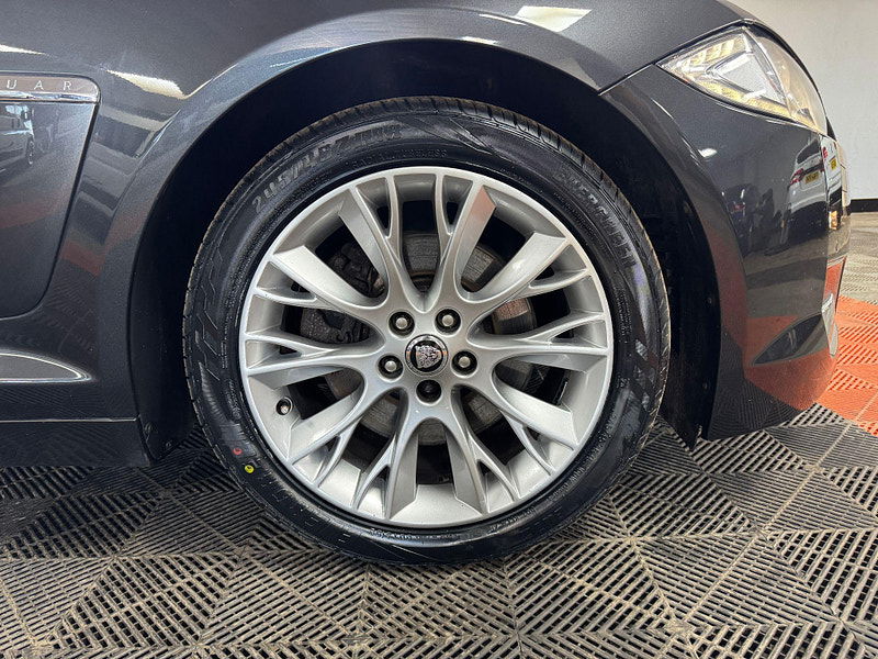 Jaguar XF 2.2d Sport Auto Euro 5 (s/s) 4dr 4dr Automatic 2025