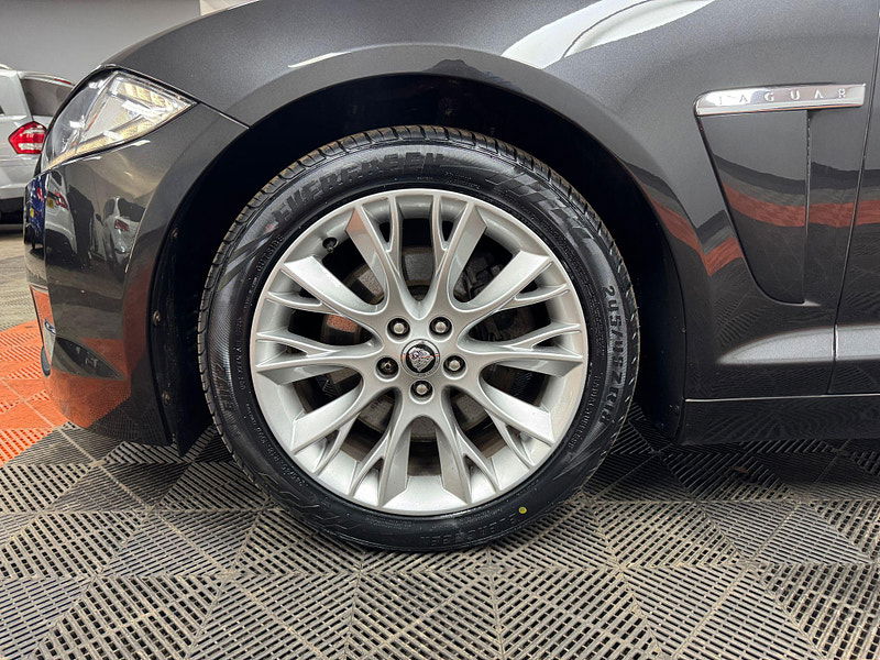 Jaguar XF 2.2d Sport Auto Euro 5 (s/s) 4dr 4dr Automatic 2025