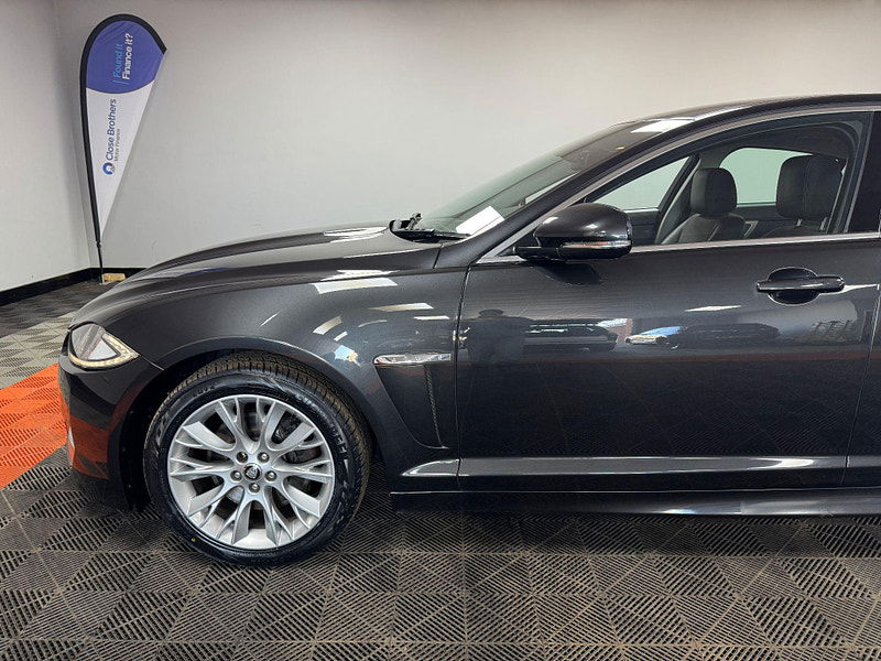 Jaguar XF 2.2d Sport Auto Euro 5 (s/s) 4dr 4dr Automatic 2025
