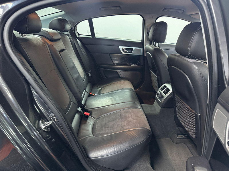 Jaguar XF 2.2d Sport Auto Euro 5 (s/s) 4dr 4dr Automatic 2025
