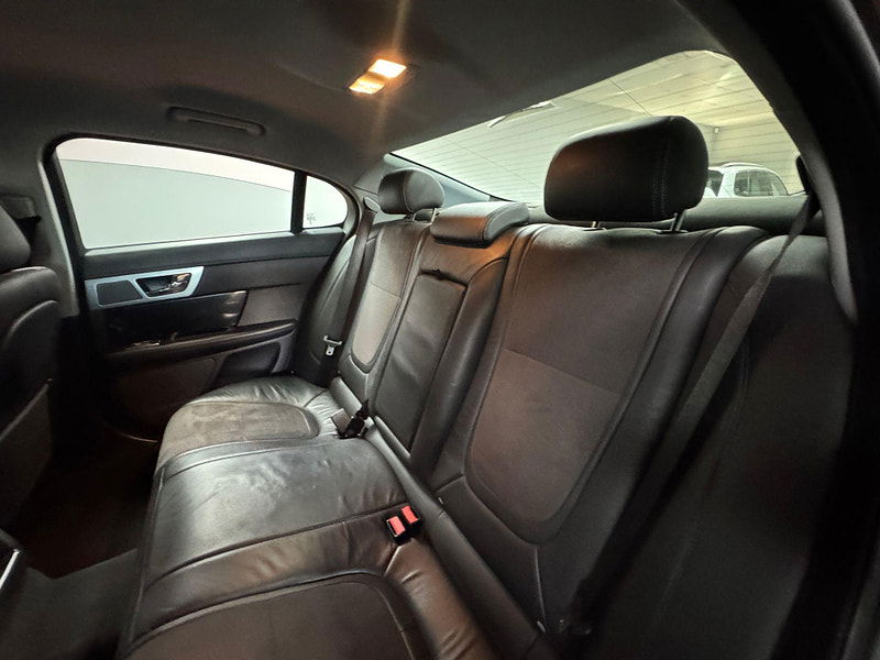 Jaguar XF 2.2d Sport Auto Euro 5 (s/s) 4dr 4dr Automatic 2025