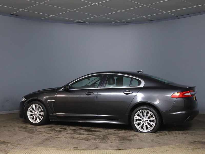 Jaguar XF 2.2d Sport Auto Euro 5 (s/s) 4dr 4dr Automatic 2025