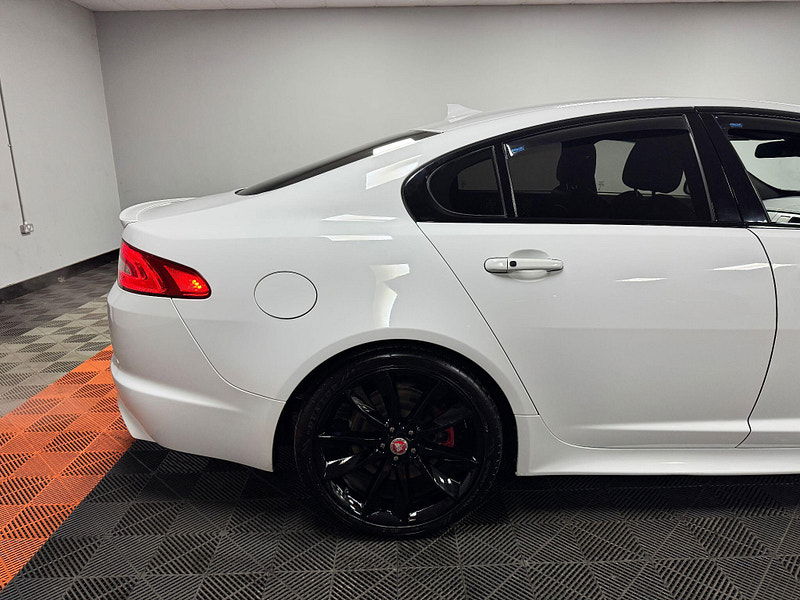 Jaguar XF 3.0d S V6 Portfolio Auto Euro 5 (s/s) 4dr 4dr Automatic 2026