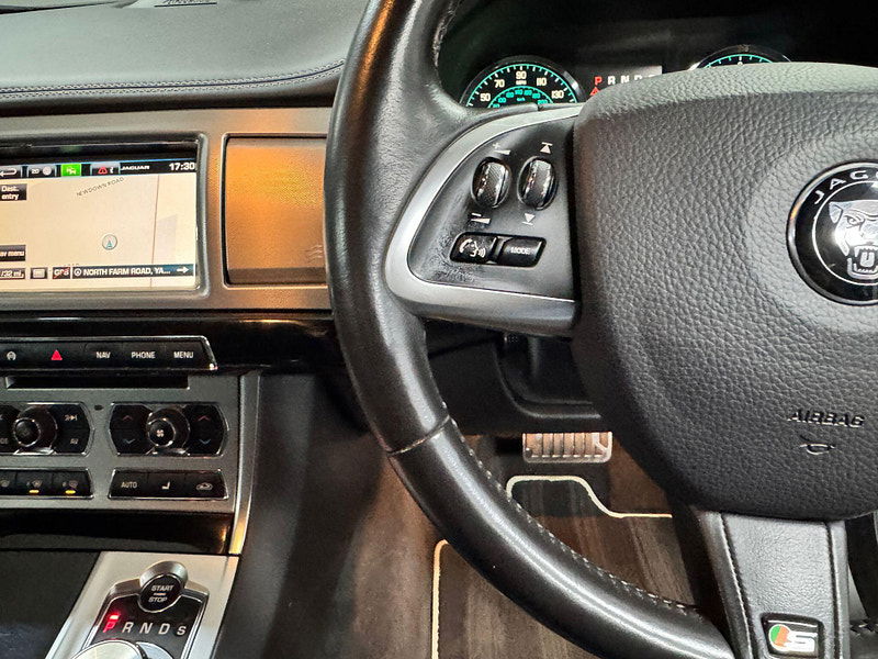 Jaguar XF 3.0d S V6 Portfolio Auto Euro 5 (s/s) 4dr 4dr Automatic 2026