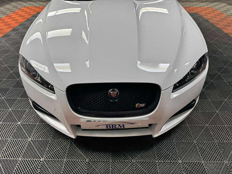 Jaguar XF 3.0d S V6 Portfolio Auto Euro 5 (s/s) 4dr 4dr Automatic 2026