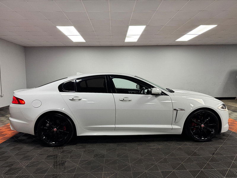 Jaguar XF 3.0d S V6 Portfolio Auto Euro 5 (s/s) 4dr 4dr Automatic 2026